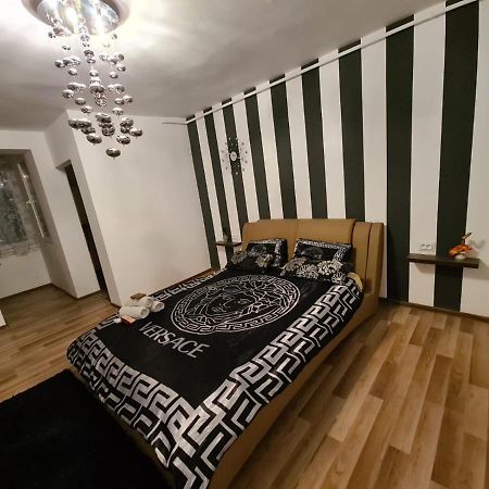 Apartament Cristina Ντέβα Εξωτερικό φωτογραφία